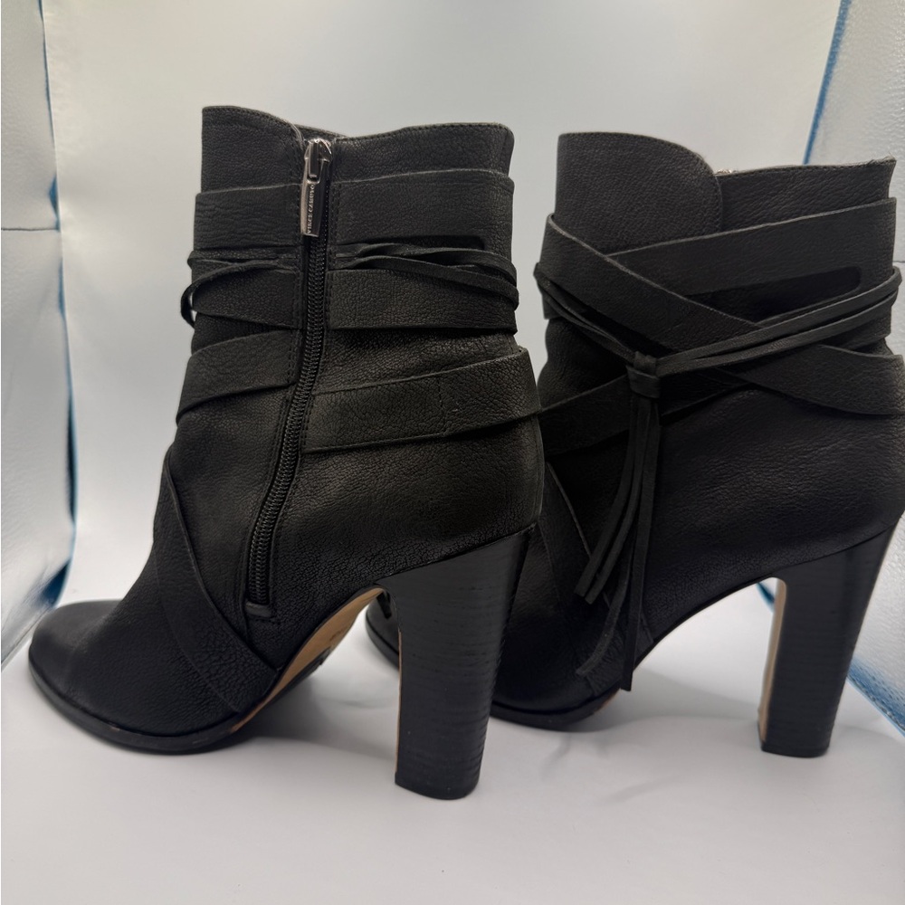 Vince Camuto Black Wrap Ankle Booties VP-Charisa - Picture 3 of 7